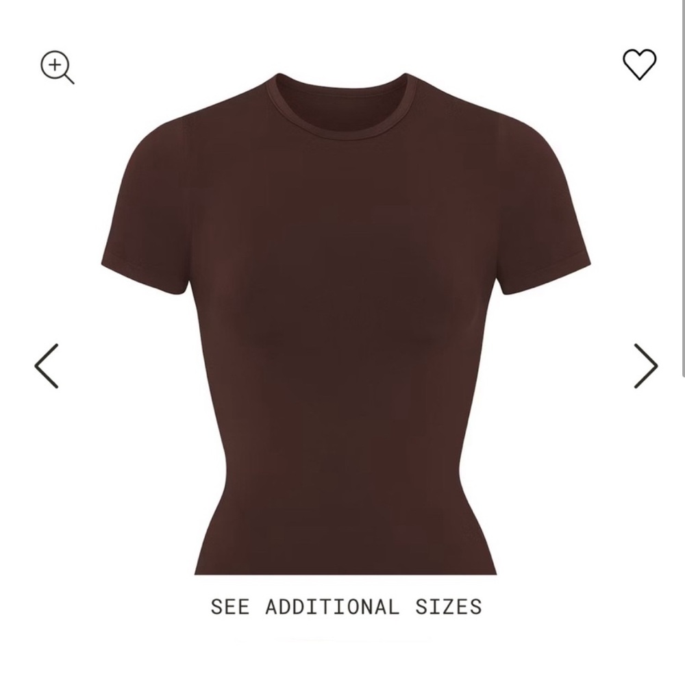 SKIMS brown/cocoa soft smoothing t shirt NWOT